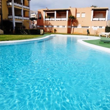 Los Juncos Apartamentos - Solo Familias オリーバ エクステリア 写真