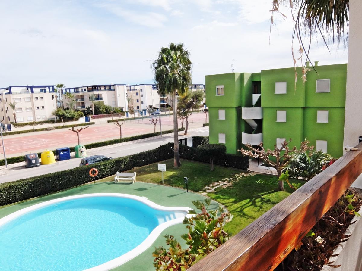 Los Juncos Apartamentos - Solo Familias オリーバ エクステリア 写真