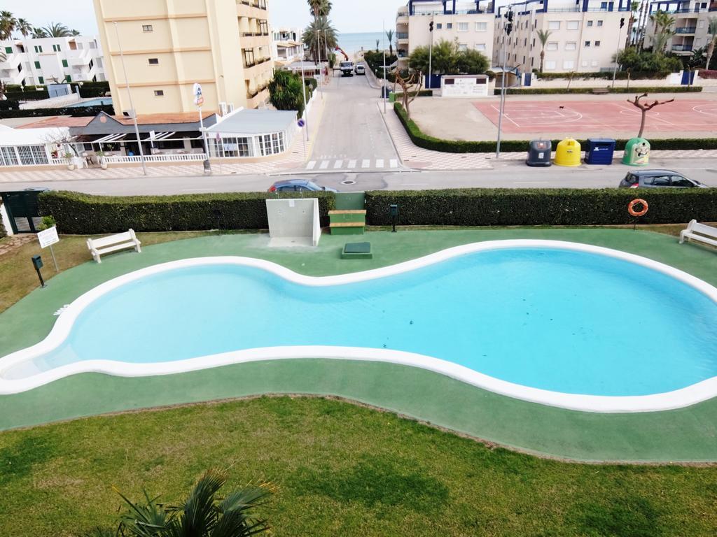 Los Juncos Apartamentos - Solo Familias オリーバ エクステリア 写真